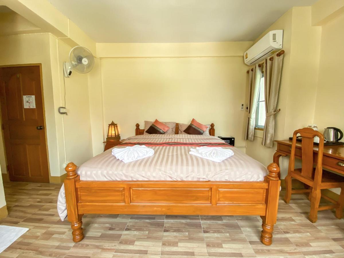 Kavil Guesthouse Чиангмай Экстерьер фото